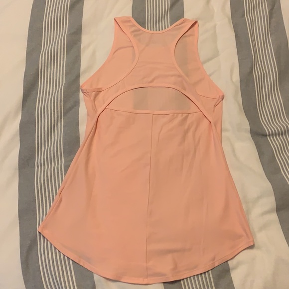 SOLD - New Balance Tank Top - Picture 4 of 6